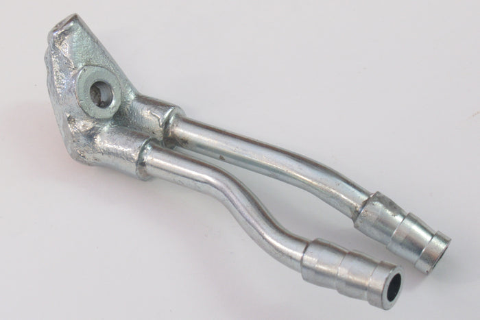 06-0638 Norton Commando oil pipe junction blcok assembly 1968 69 70
