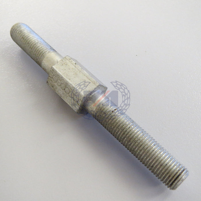 06-6257 STUD Chaincase steady primary case Norton Parts