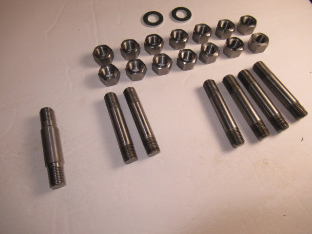 06-7095 Crankshaft Stud/Nut Kit 850 Mk3 Norton Commando 1975