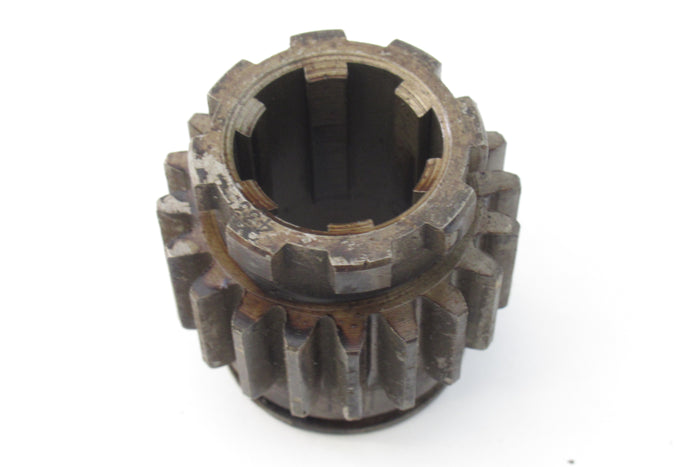 57-4335 Triumph 4 speed mainshaft 2nd gear 20 Tooth 20T