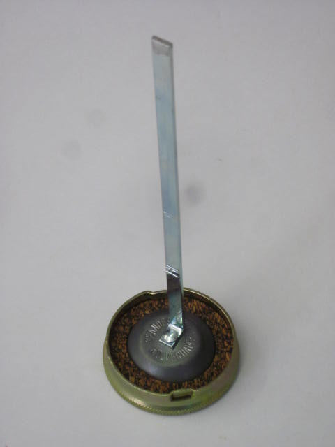 82-9659 oil cap with dipstick Triumph