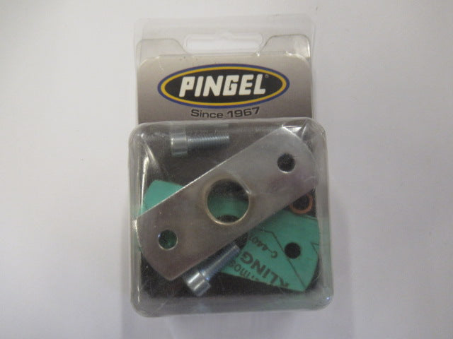 Adapter plate petcock to tank w 3/8 NPT 1.968 / 50mm bolt centers / For Pingel