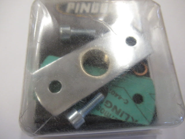 Adapter plate petcock to tank w 3/8 NPT 1.968 / 50mm bolt centers / For Pingel