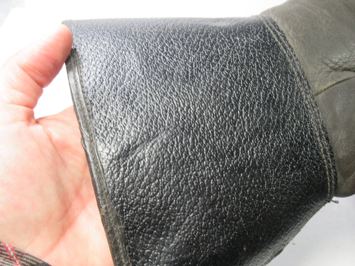 Black leather cold weather gauntlet gloves Vintage motorcycle retro Medium to large 1950s