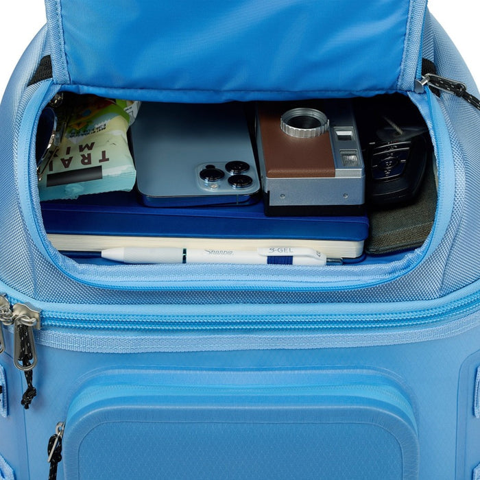 COLEMAN COOLER PRO 24 CAN SOFT COOLER BLUE SKY