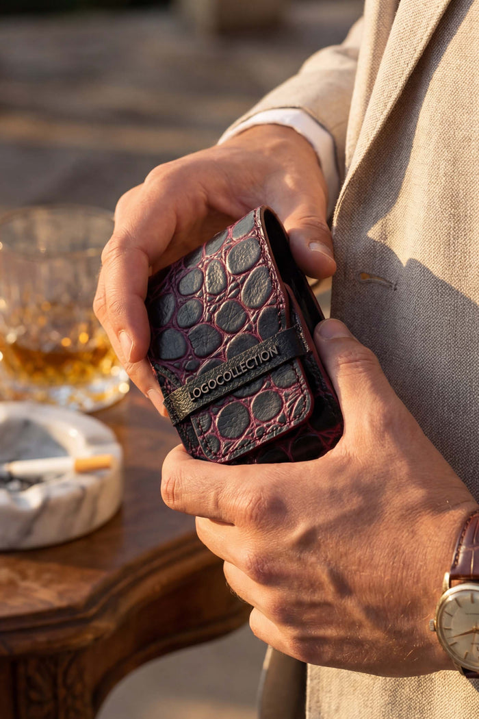 LOGO COURTMOREL CIGERETTE CASE