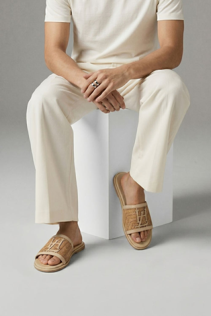 LOGO SLIPPER