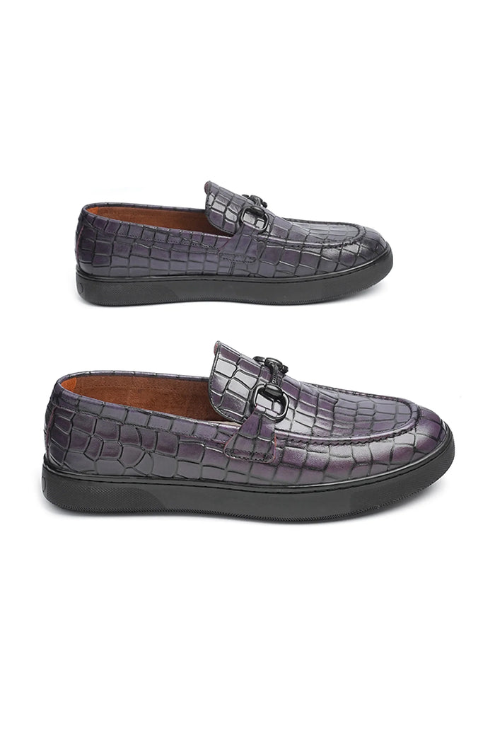 LOGO VIA LOAFERS
