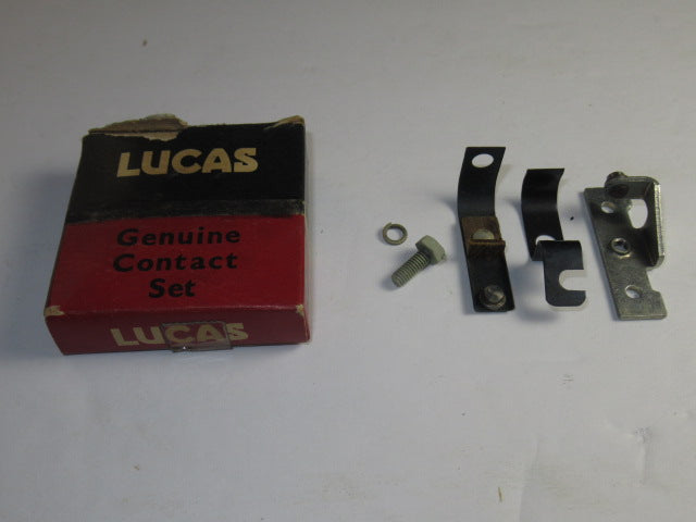 NOS 421106 Genuine Lucas Contact Set BSA C15 Triumph T20 Cub points