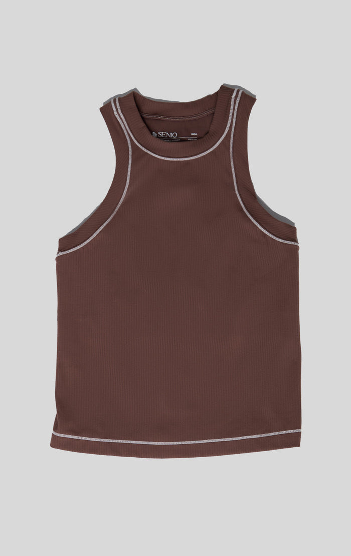 Flat lay of SENIQ Oasis Tank in Cabin