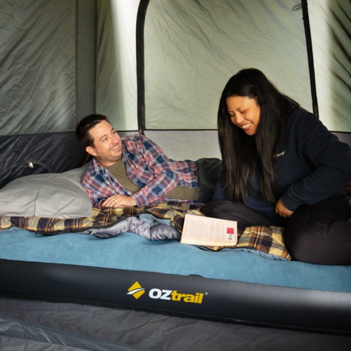 OZTRAIL AIR BED QUEEN