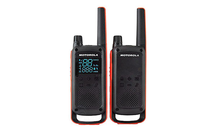 Pareja de walkies PMR446 Motorola TLKR T82 con 2 pinganillos