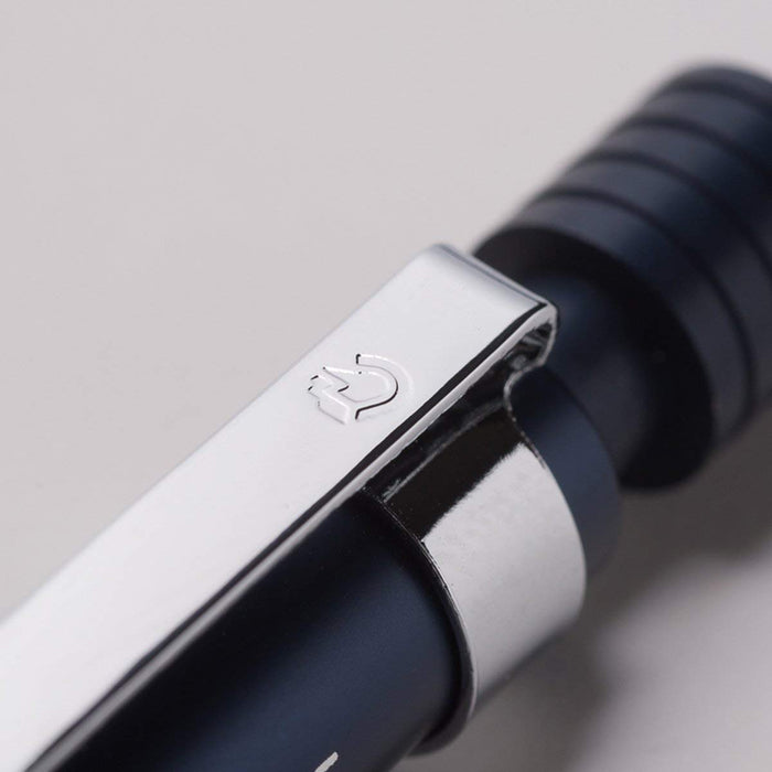 Close up of Staedtler 925 35 Night Blue grip and lead indicator.