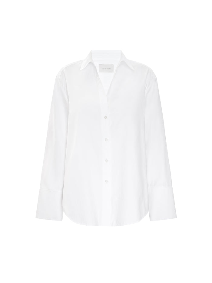 Shirt in salt white, long-sleeve button-up with classic collar, flat product shot