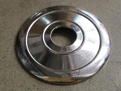 Triumph front wheel cap  for 8" hub 1963 64 65 2 ribs 37-1332 chrome cover T120