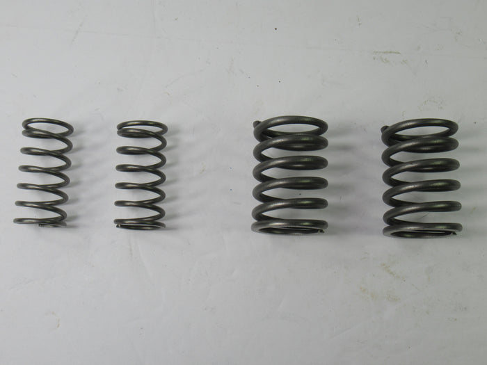 Valve SPRINGS Triumph Tiger Cub T20 200 T20M T20SM Valve spring set UK Made