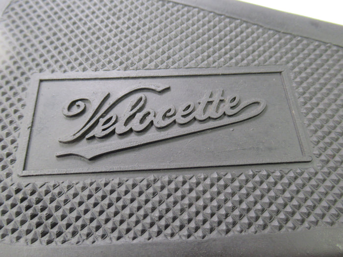 Velocette gas tank kneepads  kneegrip knee grip set left right