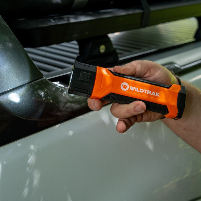 WILDTRAK RECHARGEABLE 300LM LED PULLOUT SWIVEL WORKLIGHT WITH FLASHLIGHT